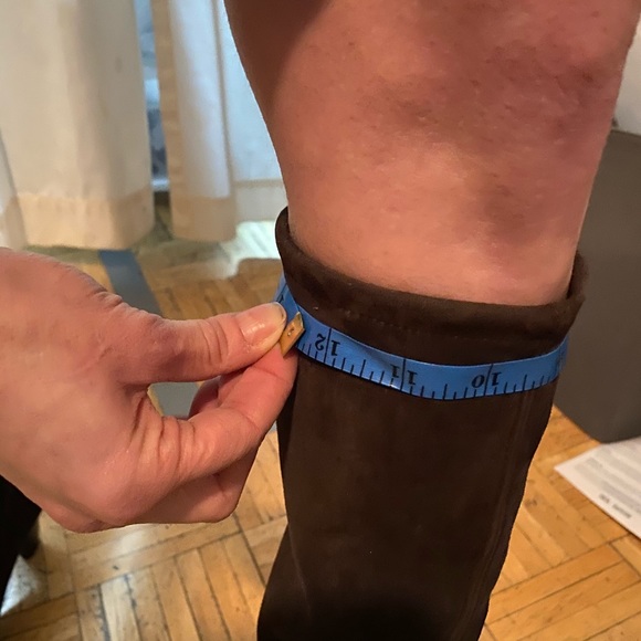 Knee high suede boots - Similar to stuart weitzman - Picture 3 of 9